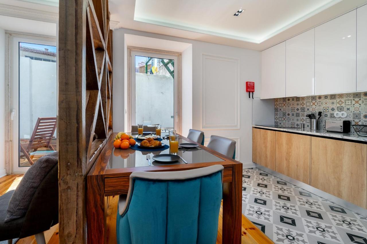 Whome | Great Location & Large Family Apartment W/Patio Lisbon Exterior photo